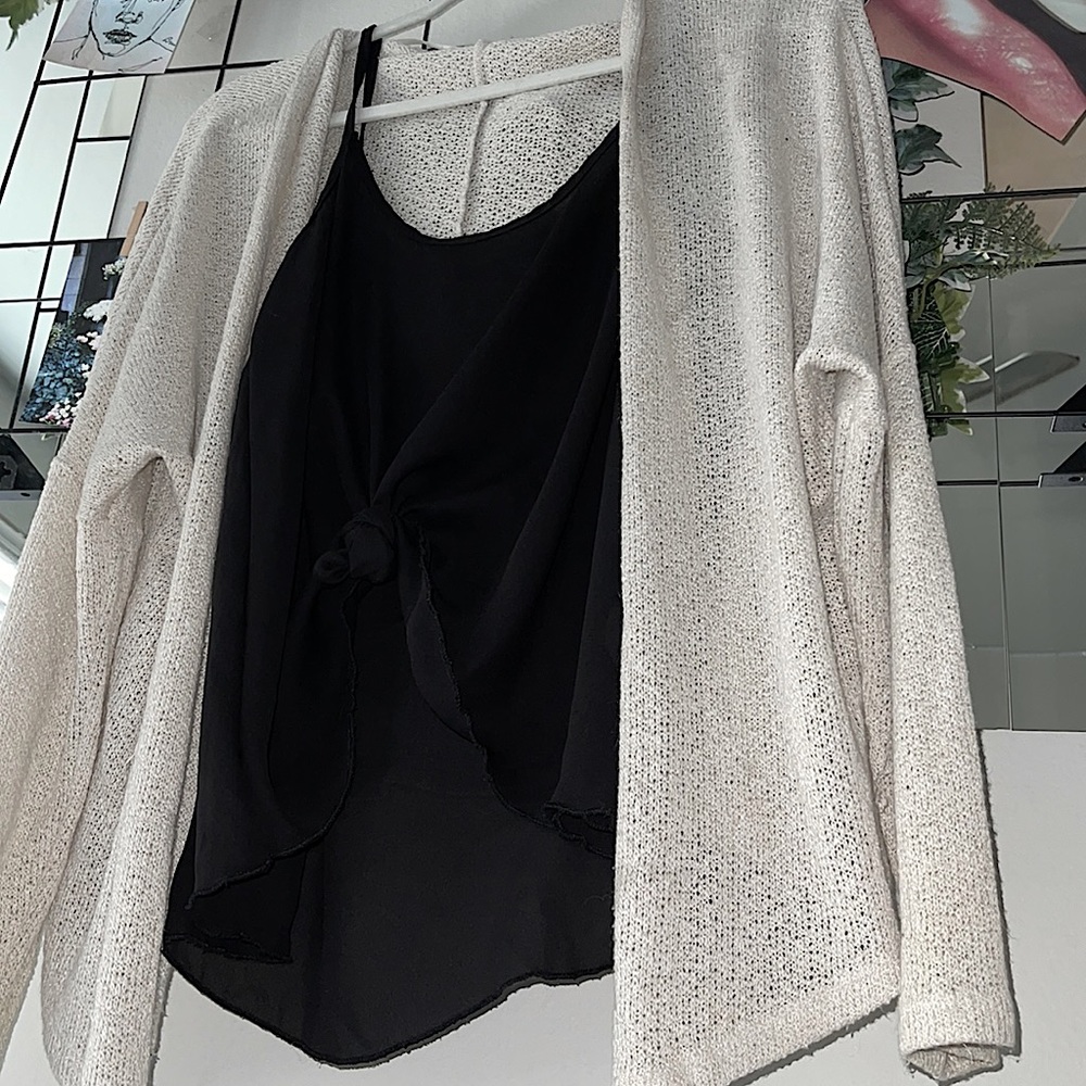 CREME CARDIGAN